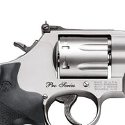 SMITH & WESSON Model 686 Pro